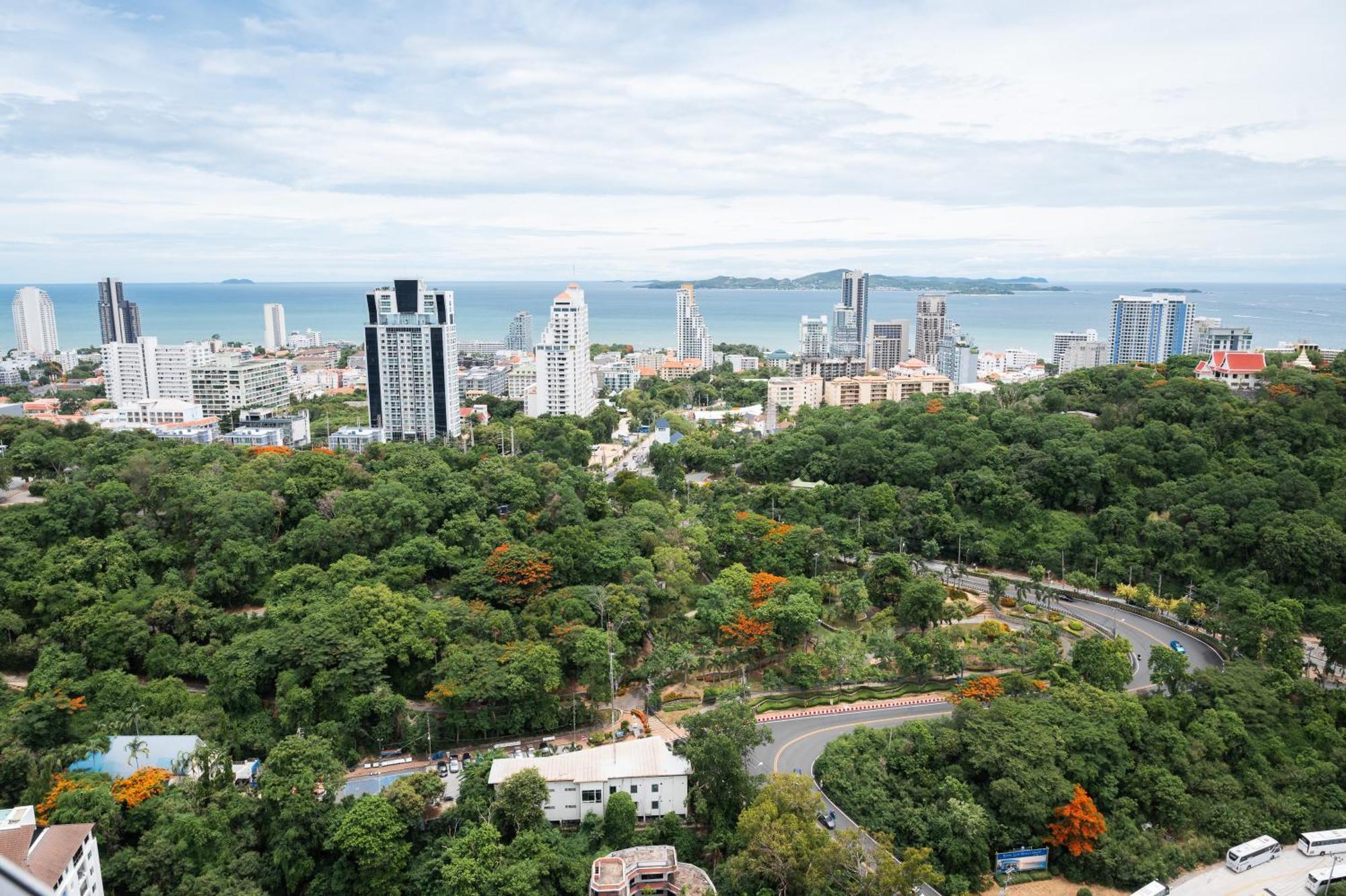 Unixx Pattaya By Alvin Apartment Exterior photo